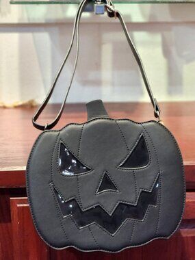 Stay Grinning Jack O' Lantern Cross Body Bag